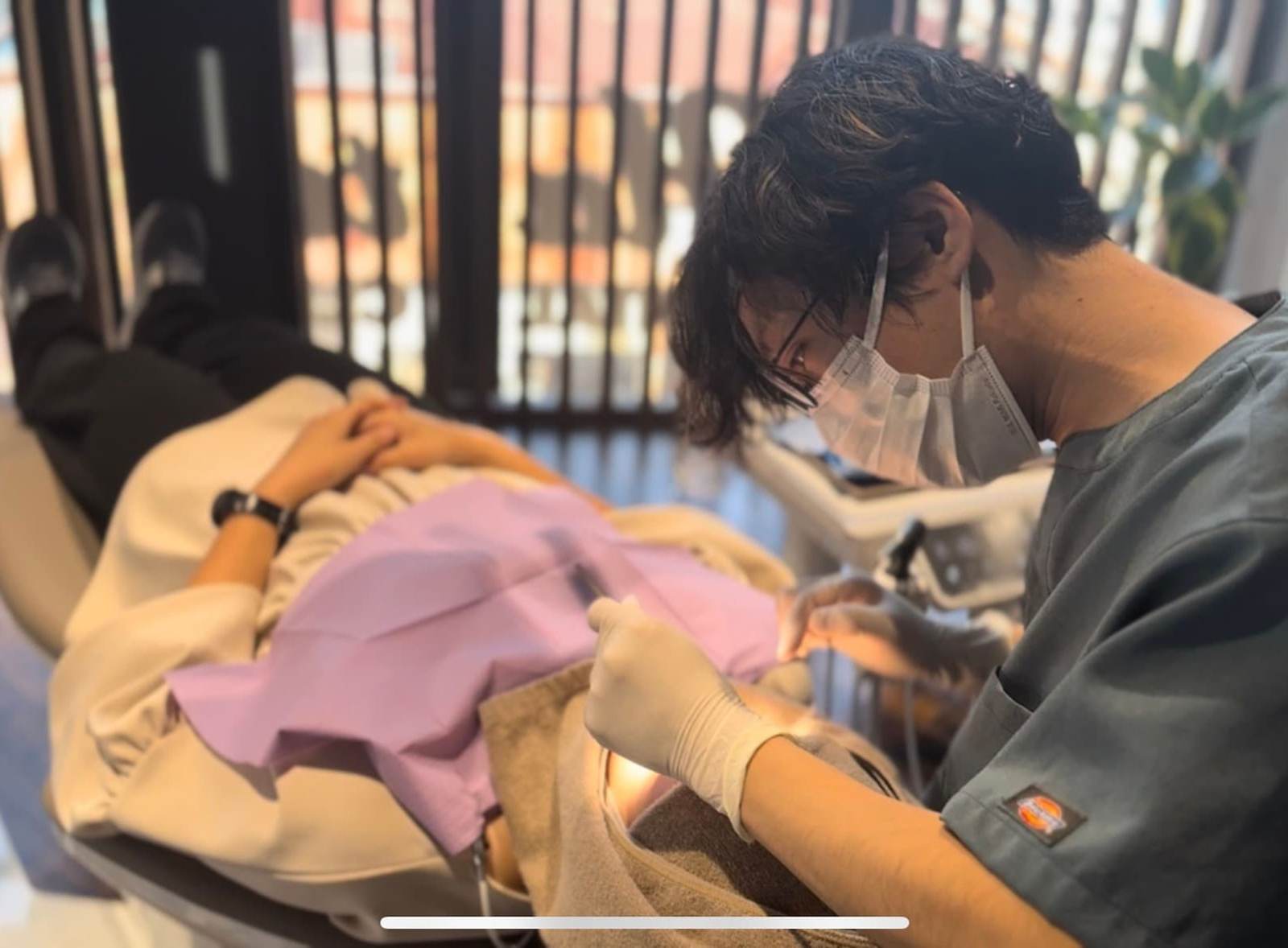 Hatch Dental Clinicでの矯正歯科診療の様子